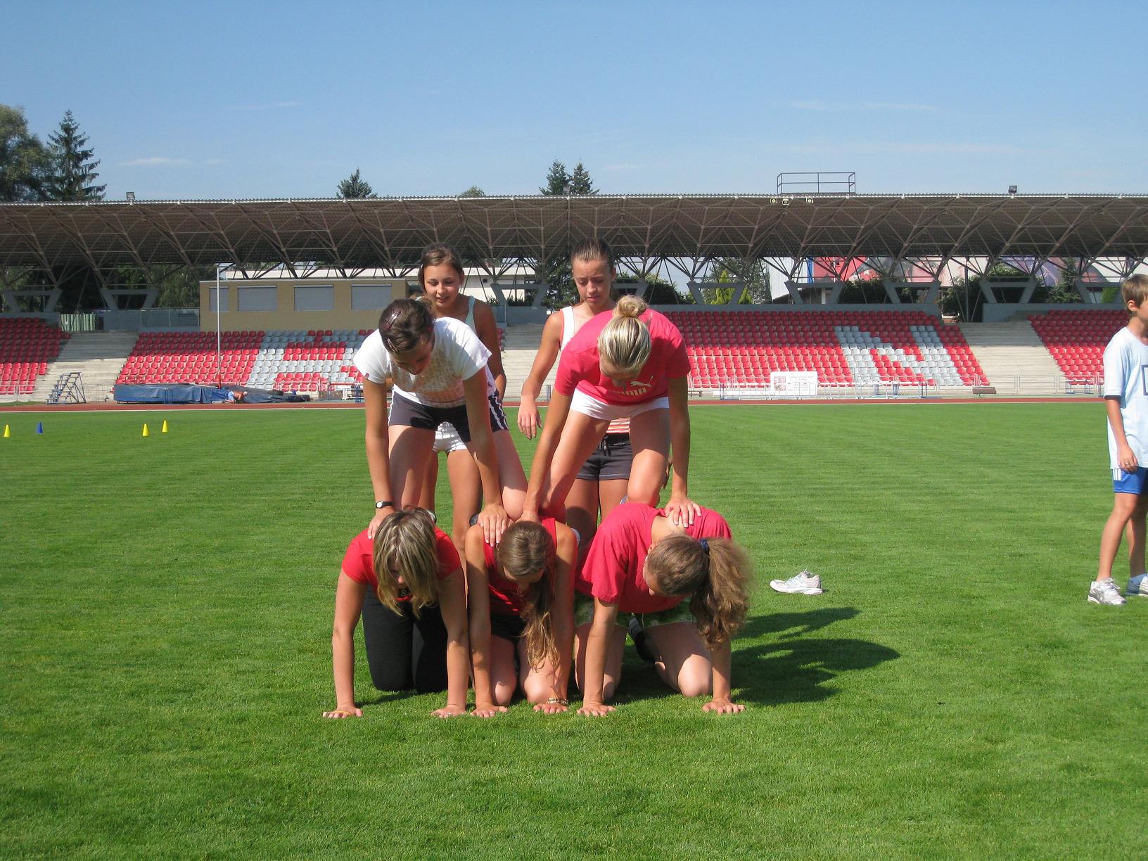 pyramida1.JPG